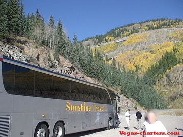 How To Charter Buses For Family Vacations
