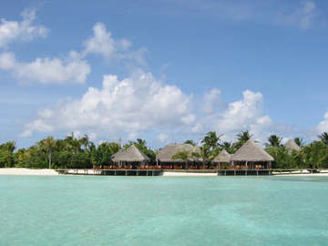 Maldives Honeymoon Vacations - Top Five Resorts