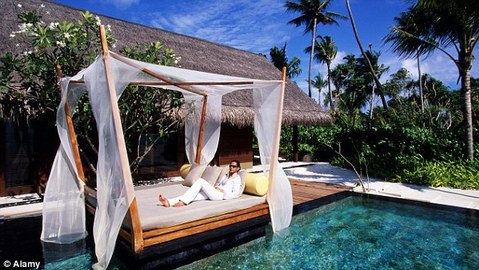Maldives Honeymoon Vacations - Top Five Resorts