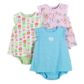 Tips on Buying Clothing For a Baby Infant