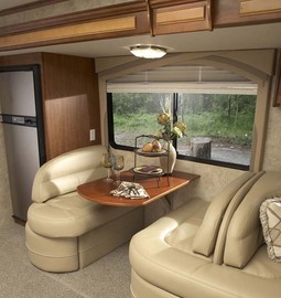 How To Hire Motorhome Drivers For Family Vacations
