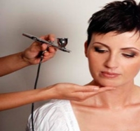 What You Should Know About Airbrush Makeup